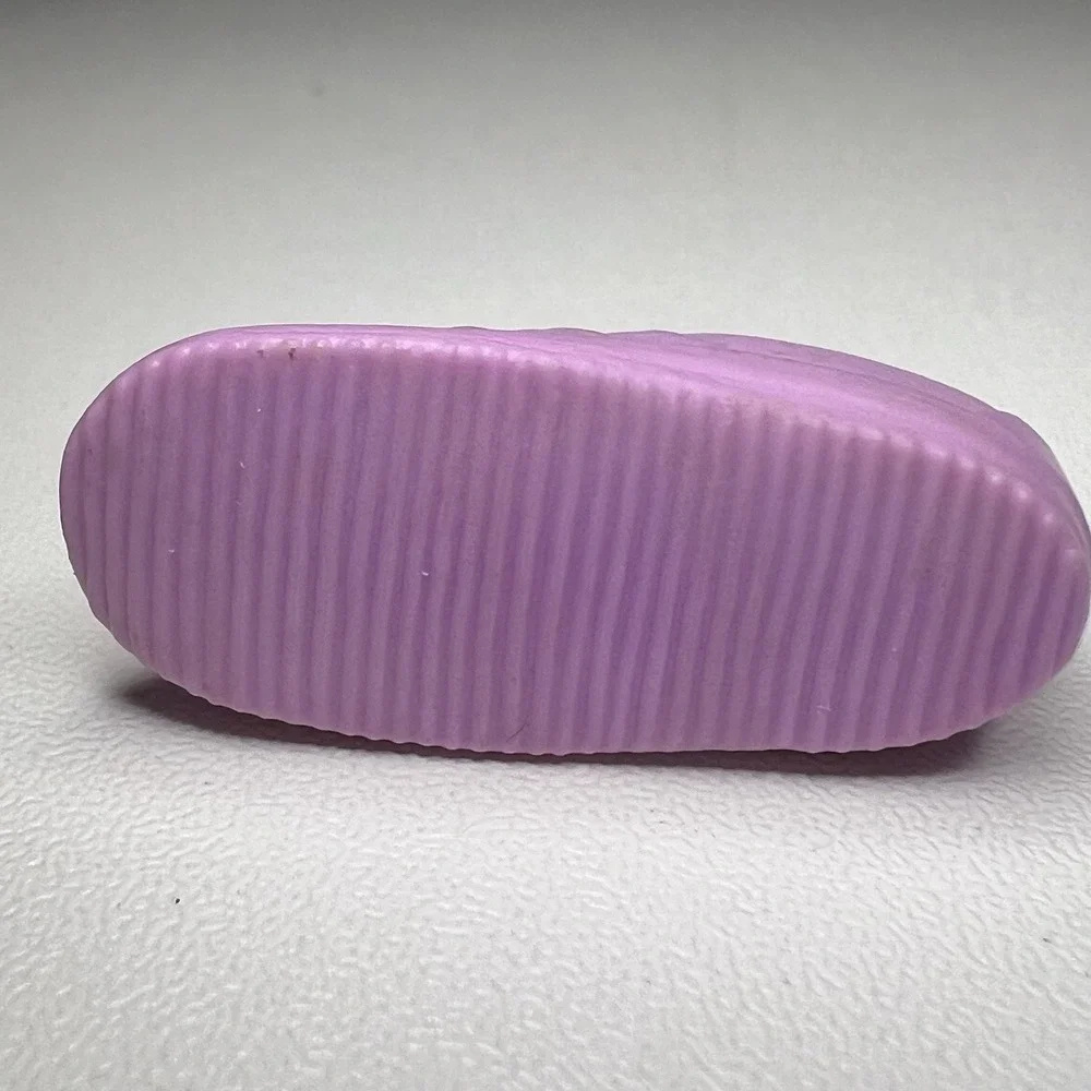 Single Vintage Barbie Skipper Doll Lilac Purple Sneaker Gym Shoes Stamped China‎